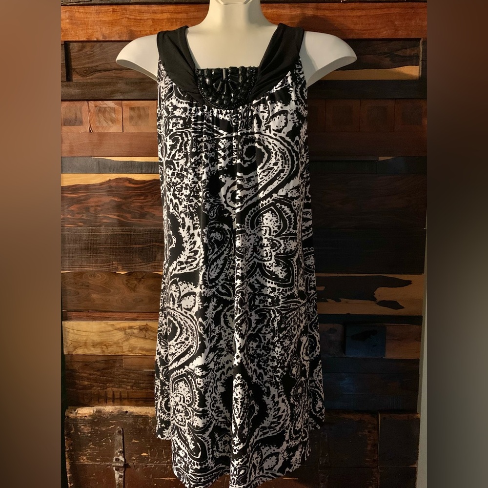Hartfield Design LARGE Sleeveless Dress with Bejeweled Neckline - Picture 12 of 16